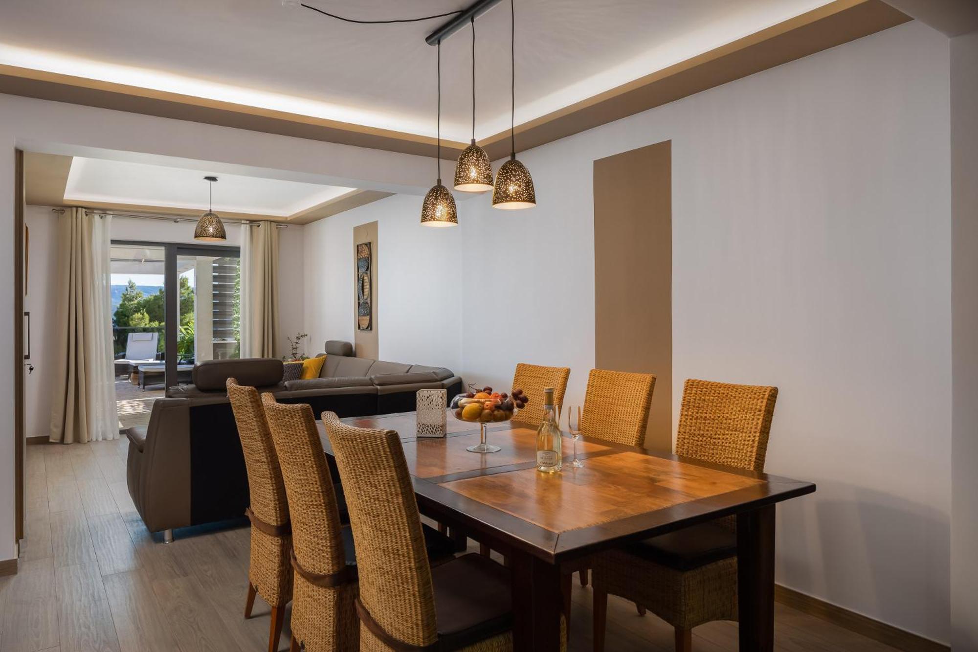 Luxury Seafront Villa With Heated Pool, Jacuzzi, Sea View, 150 M From Beach Stanici Ngoại thất bức ảnh