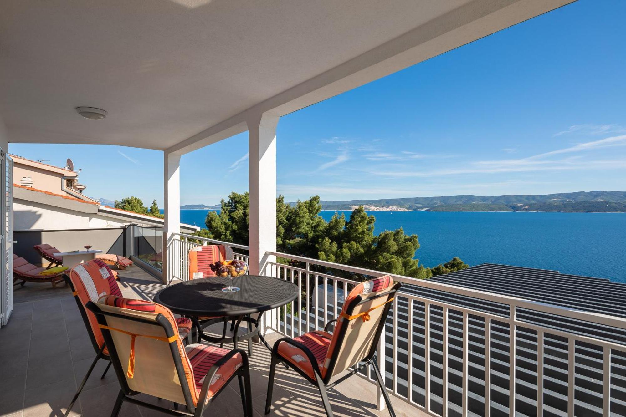 Luxury Seafront Villa With Heated Pool, Jacuzzi, Sea View, 150 M From Beach Stanici Ngoại thất bức ảnh
