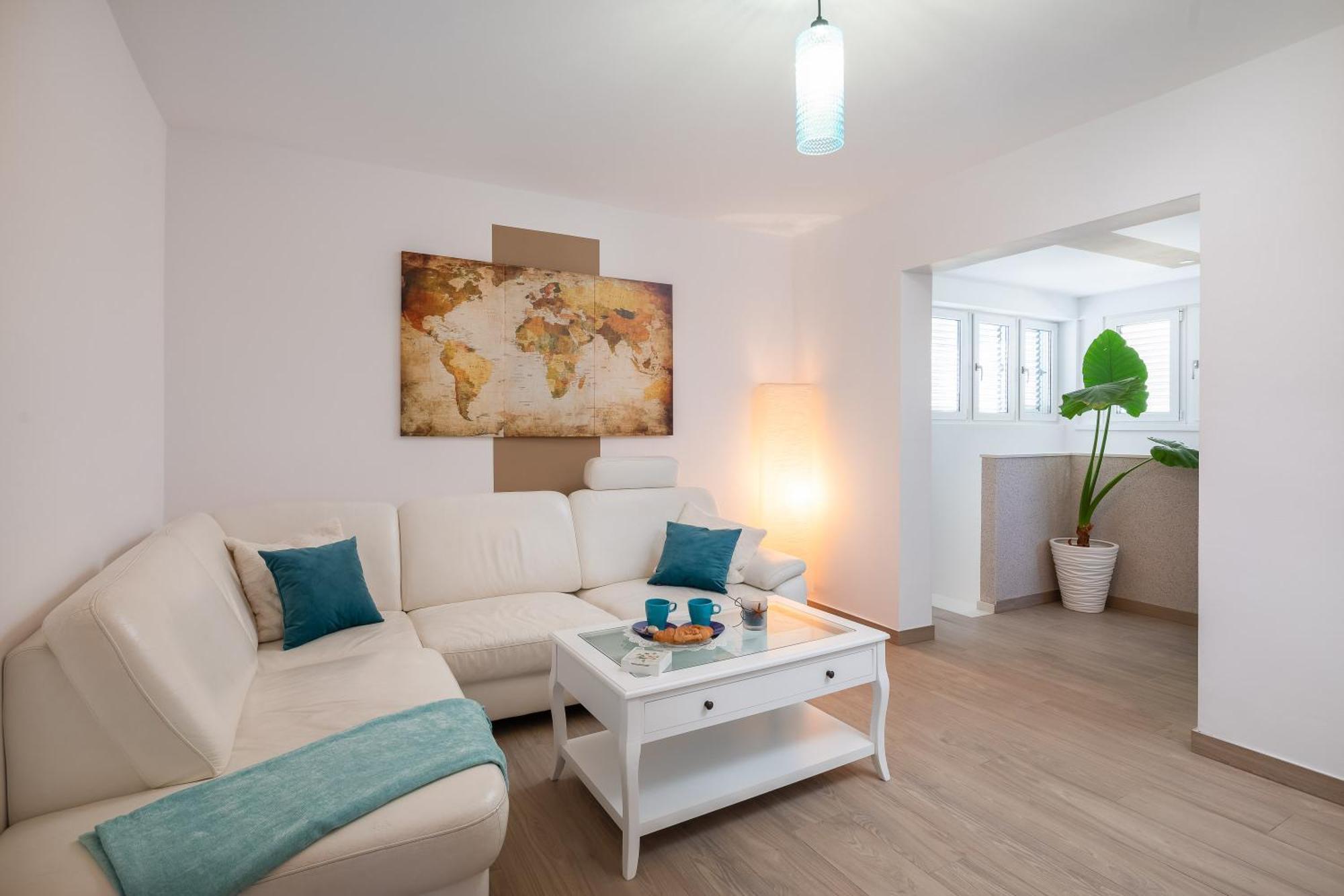 Luxury Seafront Villa With Heated Pool, Jacuzzi, Sea View, 150 M From Beach Stanici Ngoại thất bức ảnh